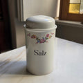 Vintage Porzellan-Salzdose mit Blumendekor – Colditz (DDR)