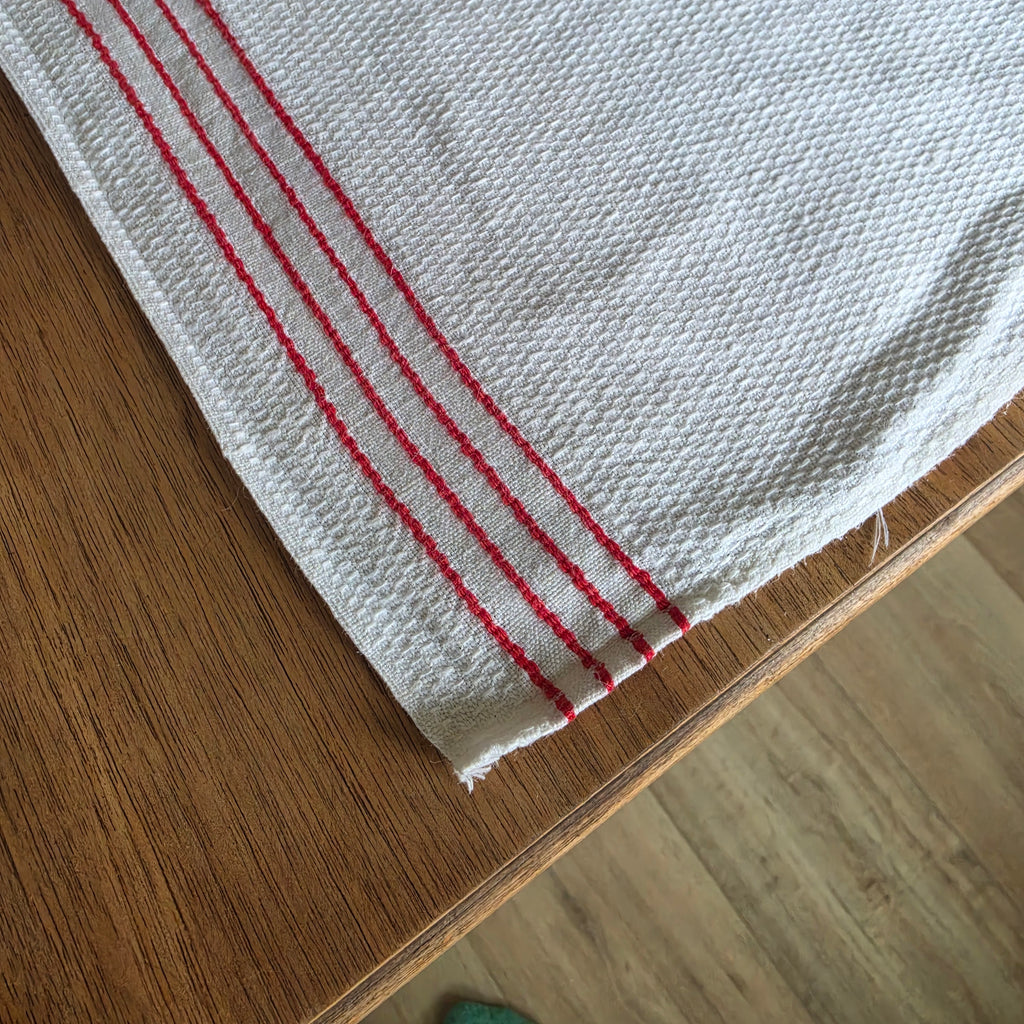 Vintage Tischläufer / Mangeltuch mit roter Einwebung & Monogramm "FH" - 47x117cm