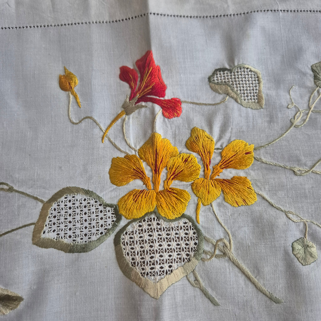 Vintage Läufer handbestickt mit Flecken! 35x150cm