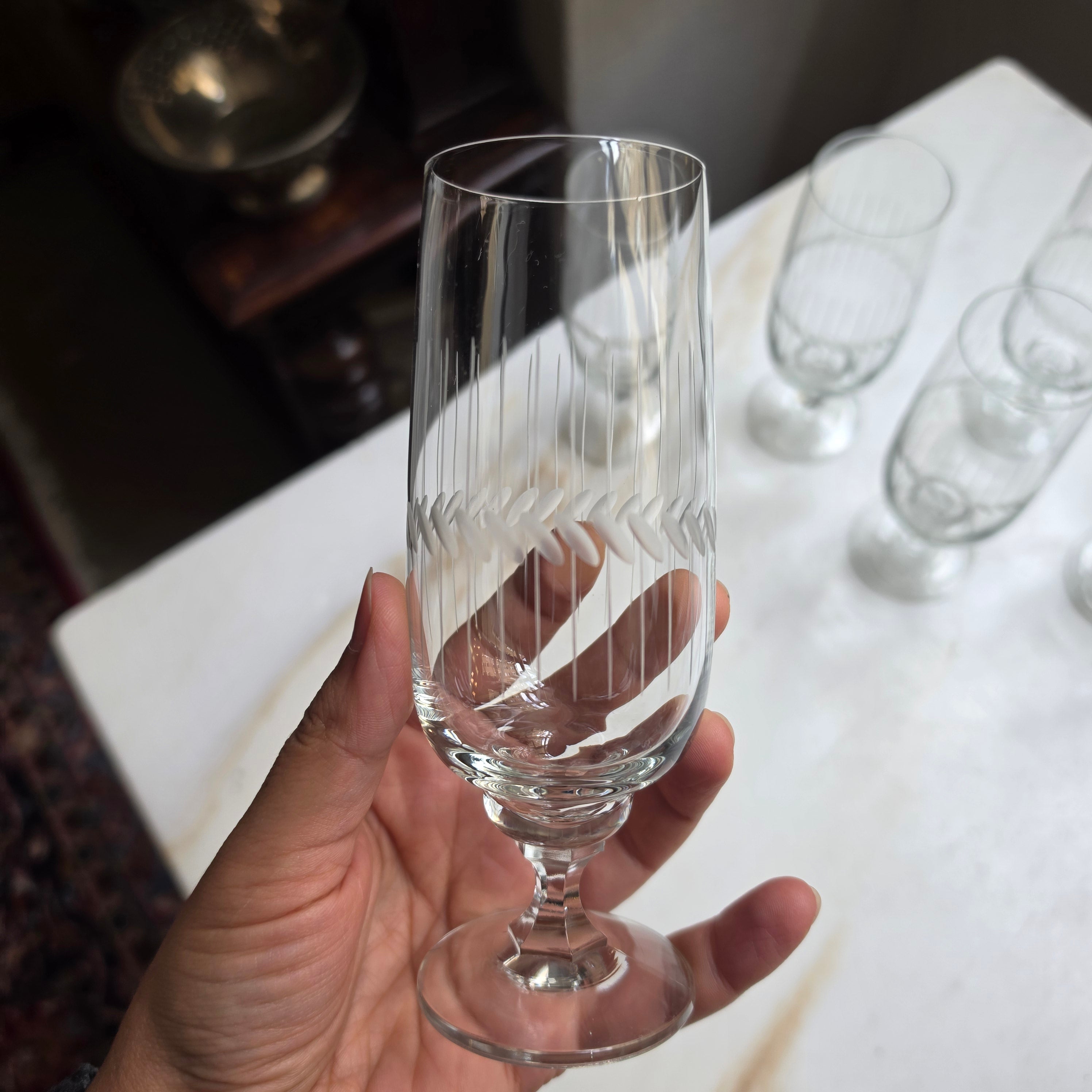 8x Vintage-Gläser mit elegantem Schliffmuster – Perfekt für Longdrinks, Wasser & Party's