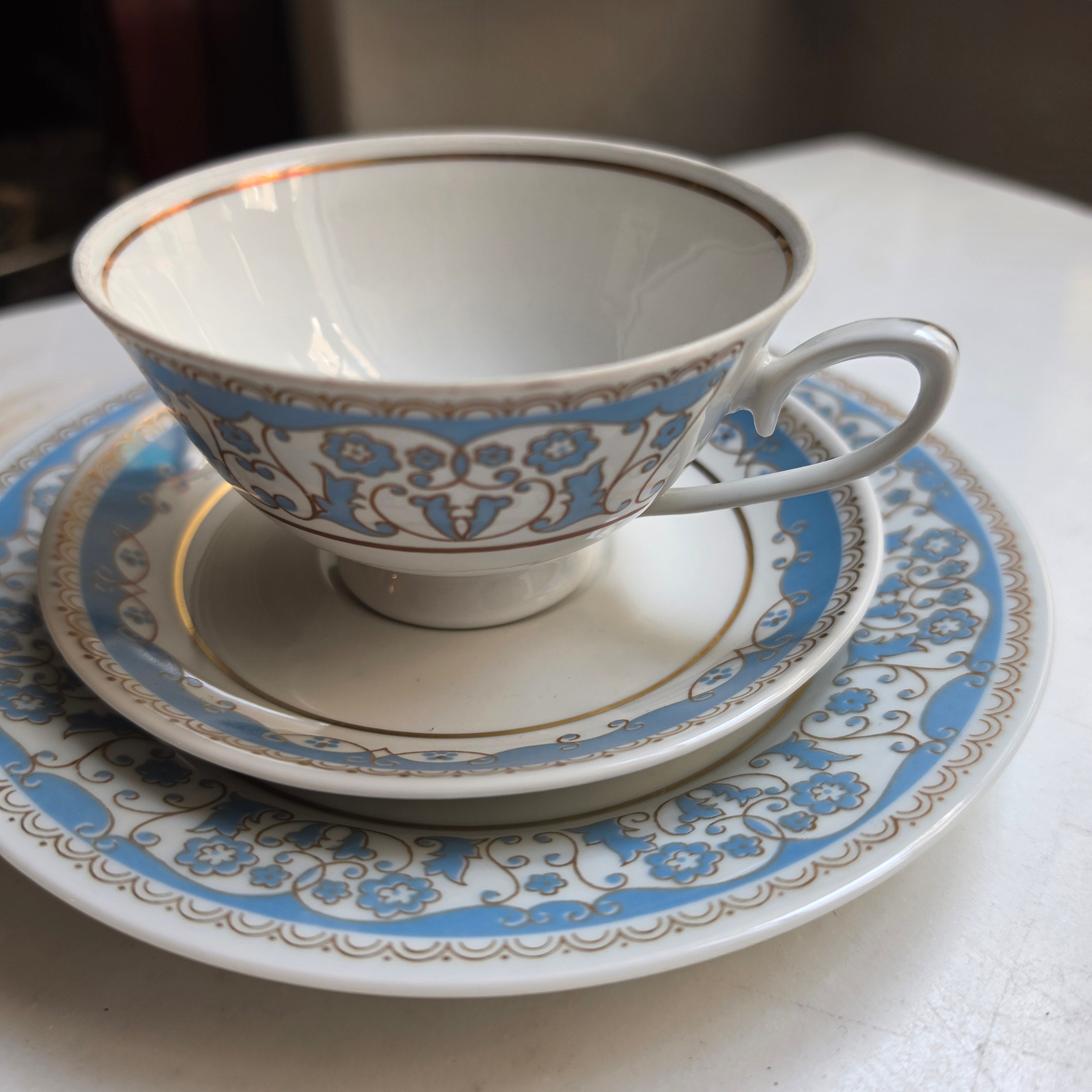 Antikes Teegedeck 3-teilig – CP Lettin Porzellan mit blauer Ornamentik & Goldrand