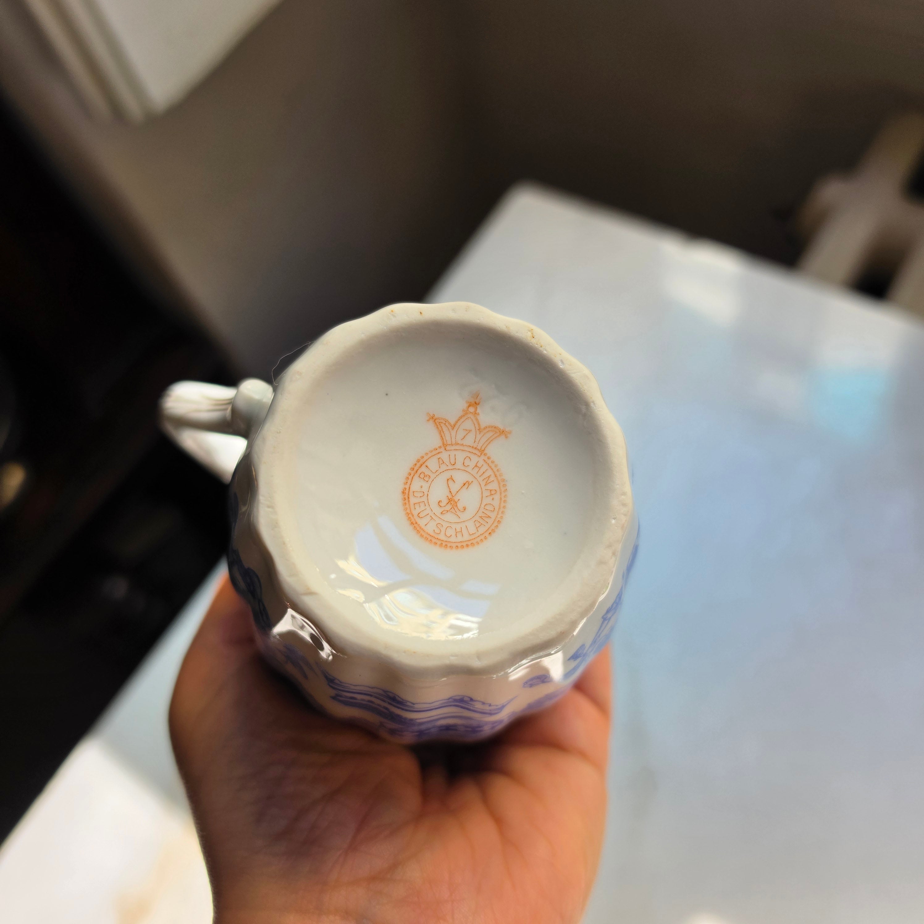 Vintage Porzellan-Milchkännchen „Blau China“ mit Goldrand & Blauem Dekor
