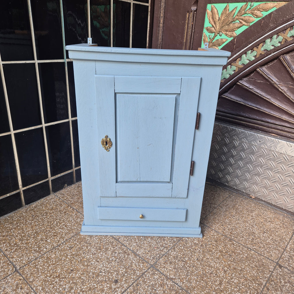 Antiker Wandschrank - Hängeschrank - rustikal Landhaus