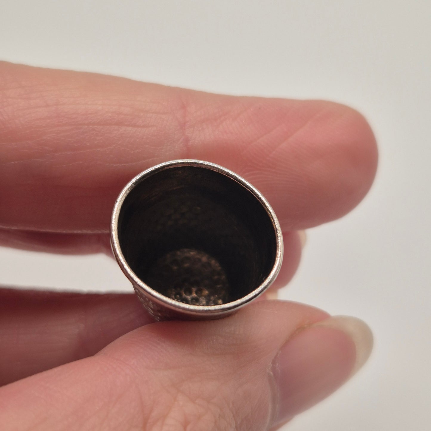 3x Uralte Fingerhüte Metall