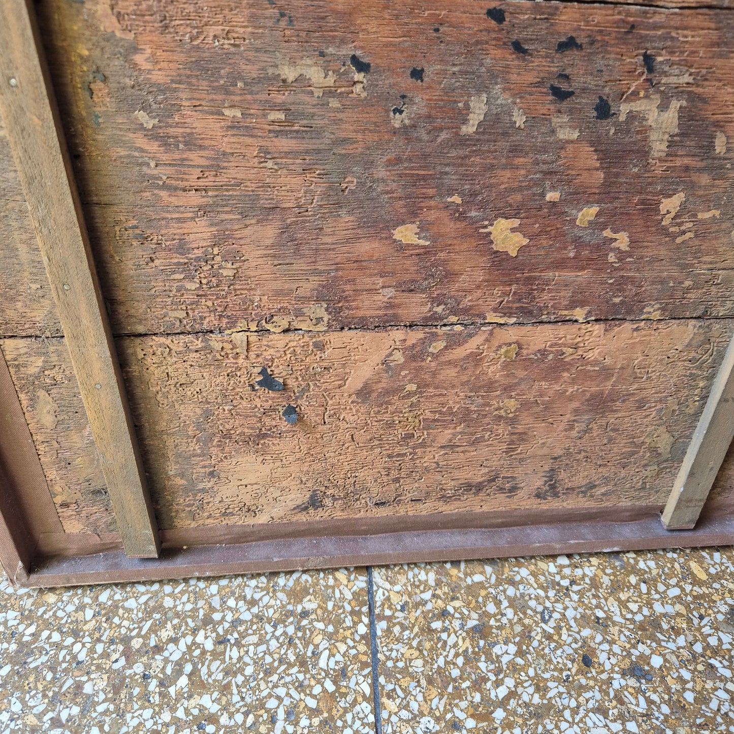 Antikes Tanjore Gemälde hinter Glas 19. Jahrhundert auf Holz