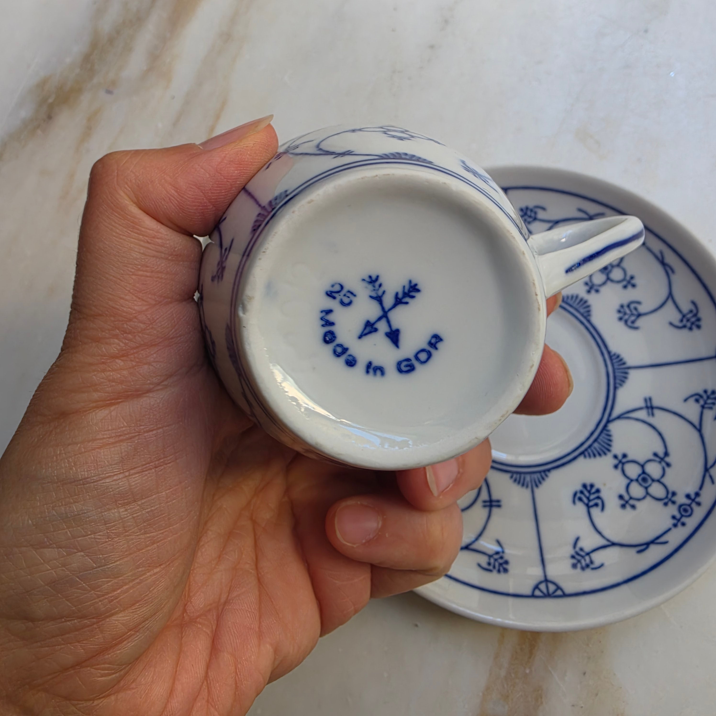 Vintage Jager Eisenberg 'Blau Saks' Kaffeetassen Tee Tasse Untertasse Set Strohblume
