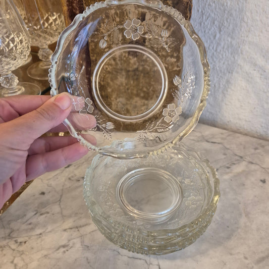 5x Vintage Glas oder Bleikristall Schalen Kuchen Teller Blumenmuster