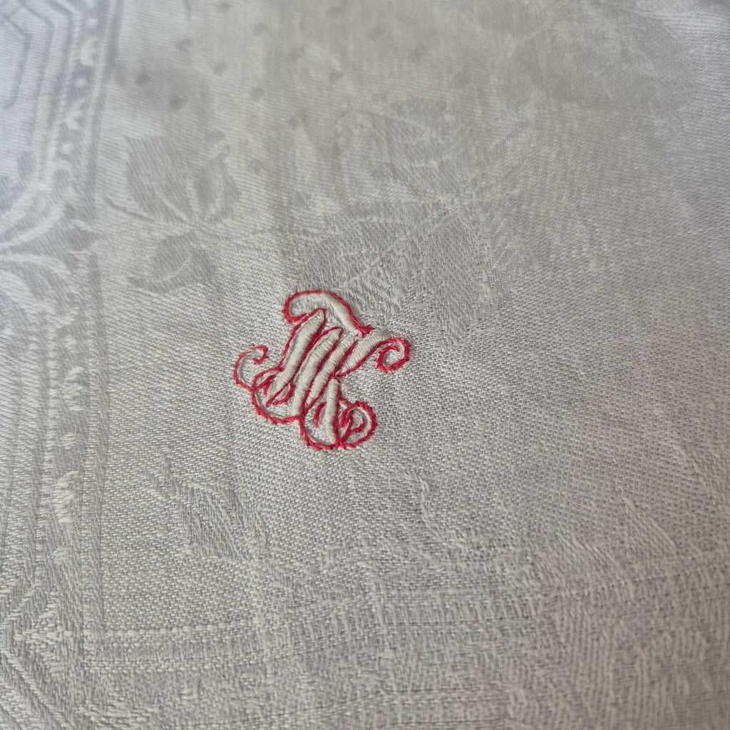 Antike Jugendstil Serviette / Mitteldecke mit Monogramm M.K 50x60cm