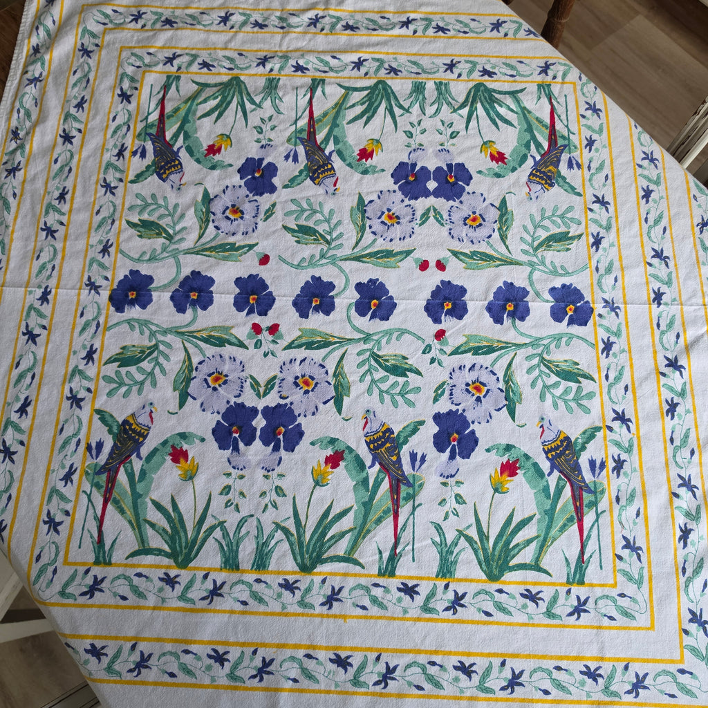Vintage Mitteldecke / Tischdecke mit exotischem Papageien- & Blütenmotiv - 88x100cm