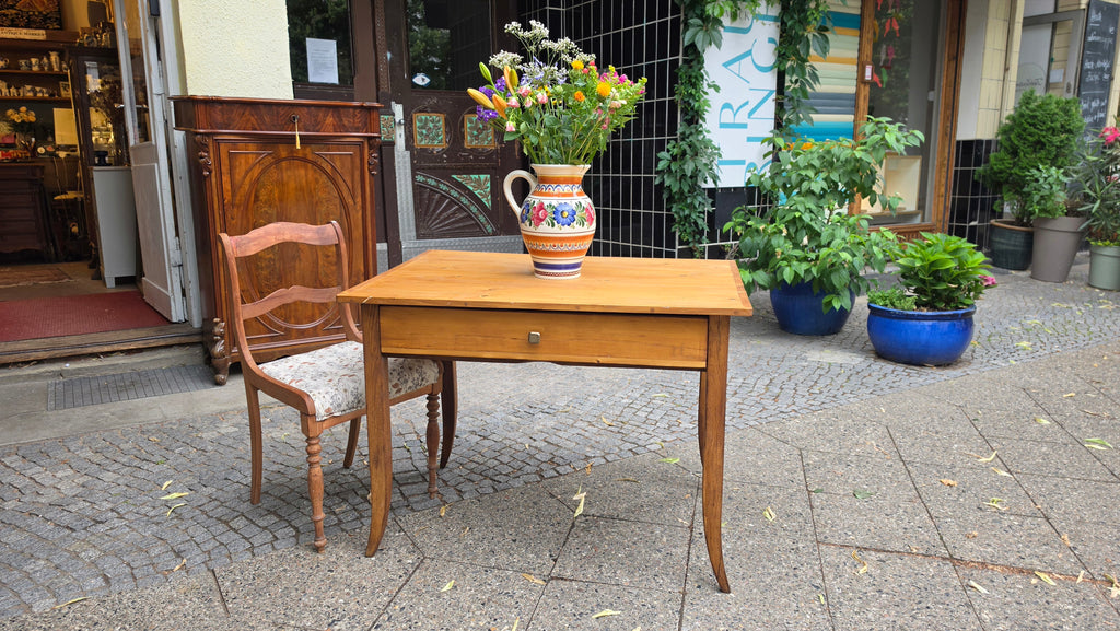 Antiker Biedermeier Tisch von 1860 - Vollholz Fichte - aufgearbeitet 70x100cm