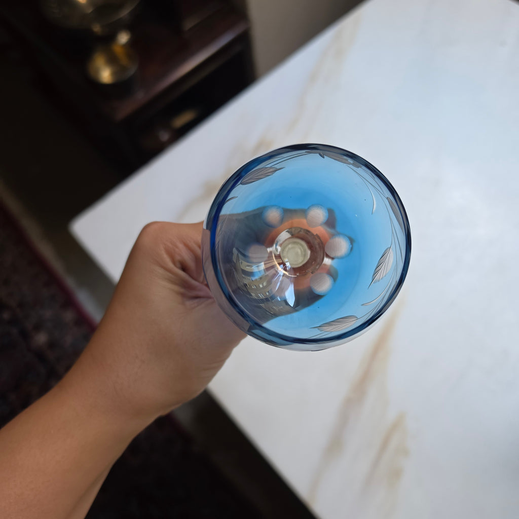 Edles Vintage Römer-Glas aus Kristall - Handgeschliffen in Blau & Transparent - Eleganter Stil-Pokal