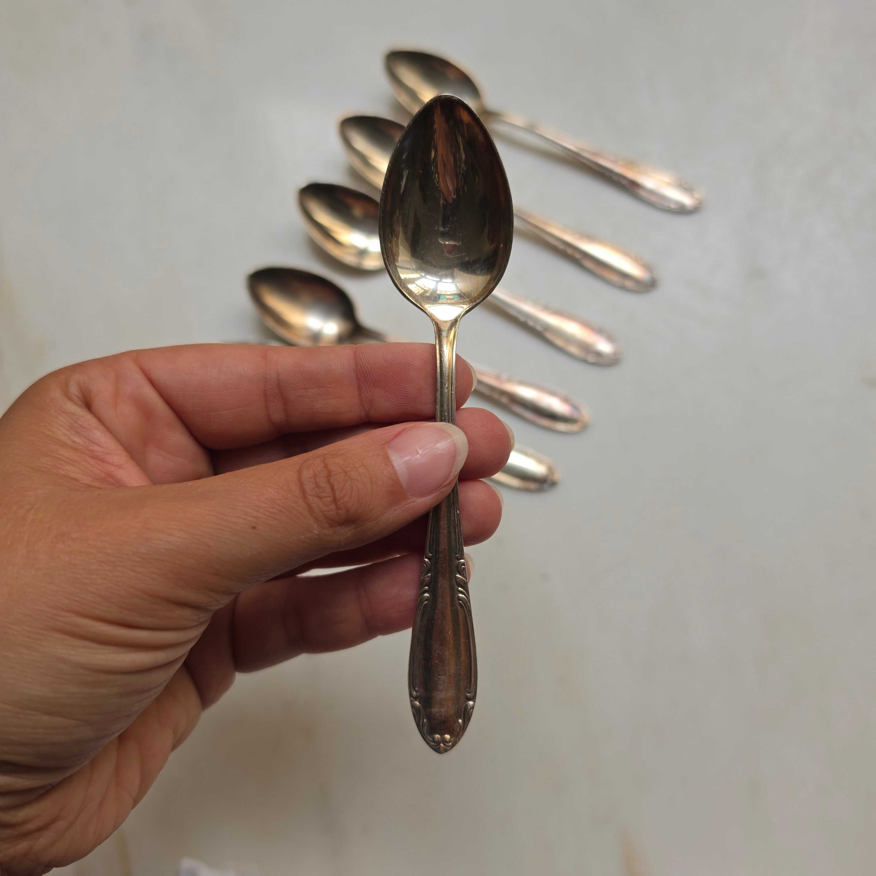 6er Set Antike Kaffeelöffel - Teelöffel – Versilbert mit eleganter Ornament-Prägung