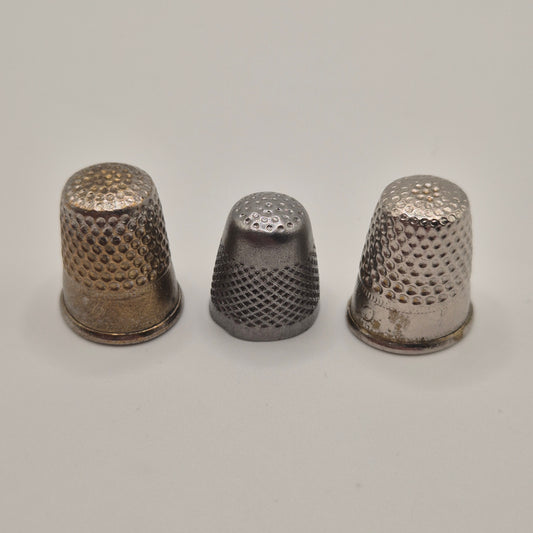 3x Uralte Fingerhüte Metall