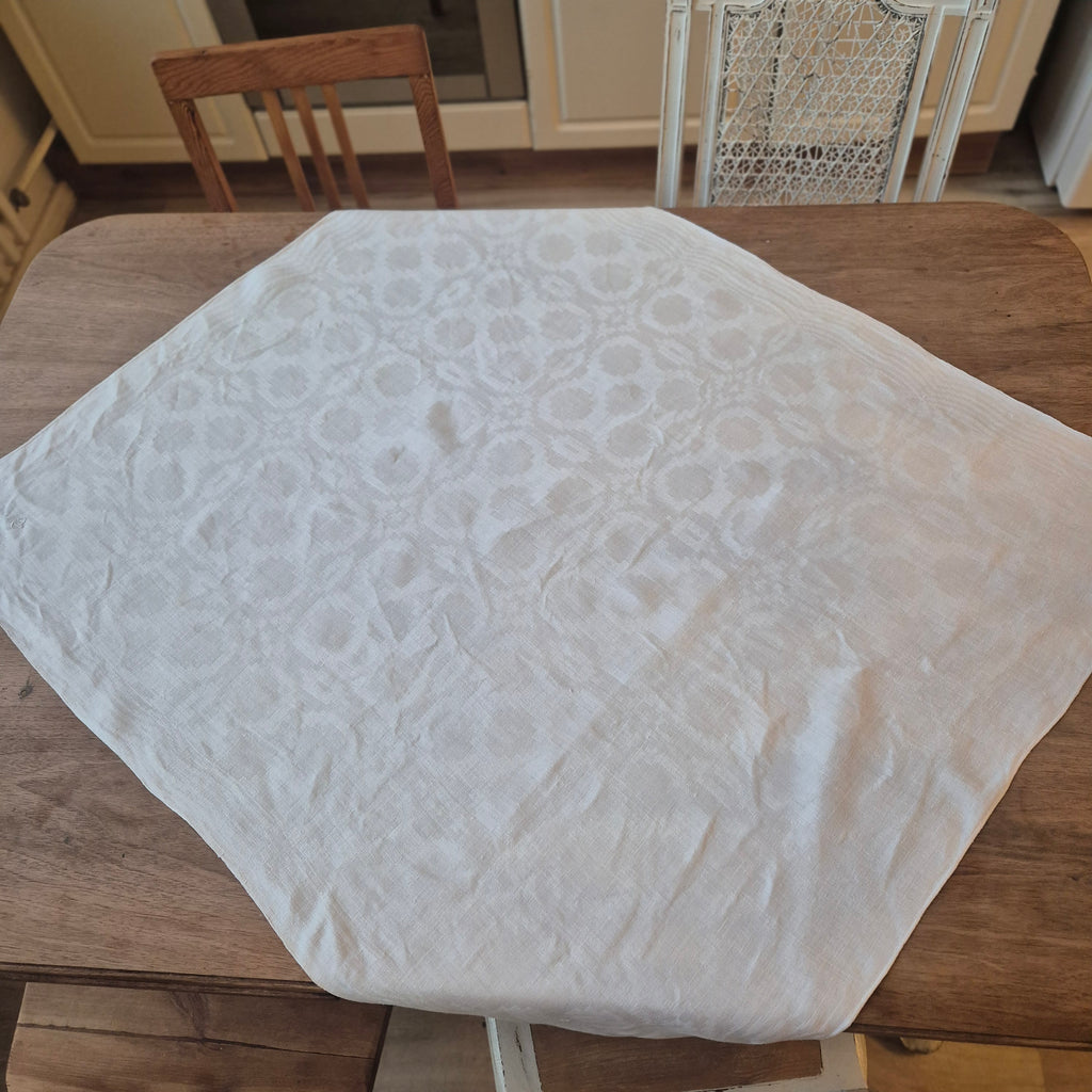 Antike Jugendstil Serviette/Mitteldecke weiß 83x95cm Damast leichte gelbe Flecken