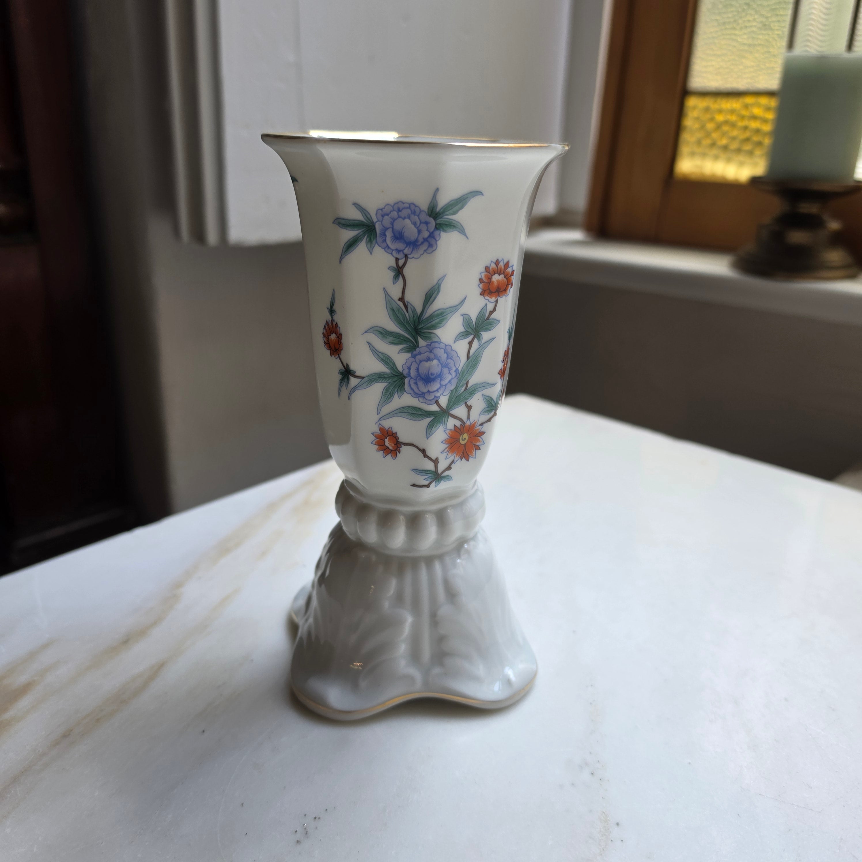 Vintage Rosenthal Porzellanfuß-Vase – Modell Ph. Rosenthal mit floralem Dekor
