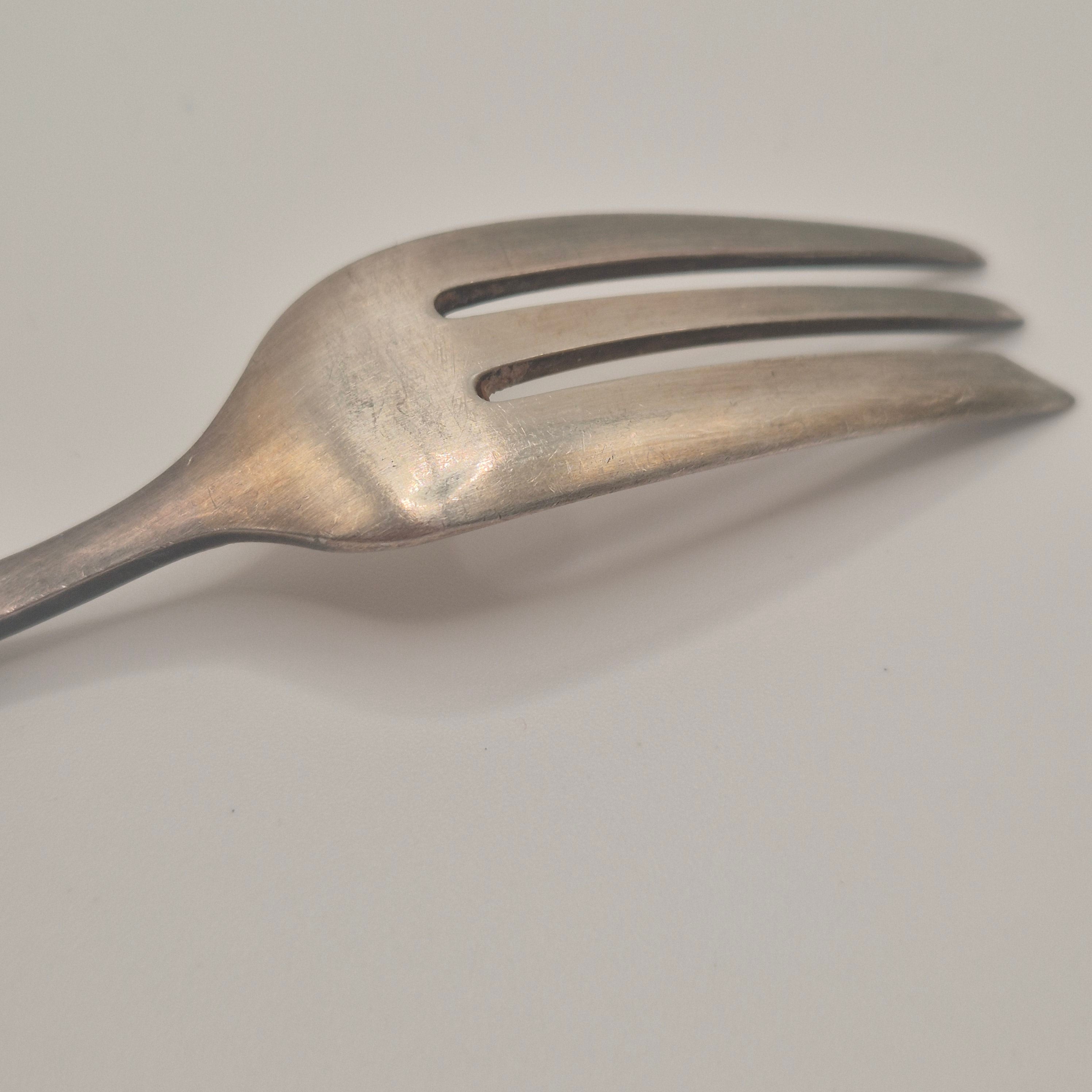 Antike Jugendstil Kuchengabel – Silberfarben / Versilbert