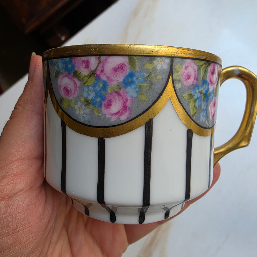 Antike Jugendstil Tasse mit Untertasse – Sontag & Söhne (um 1900)