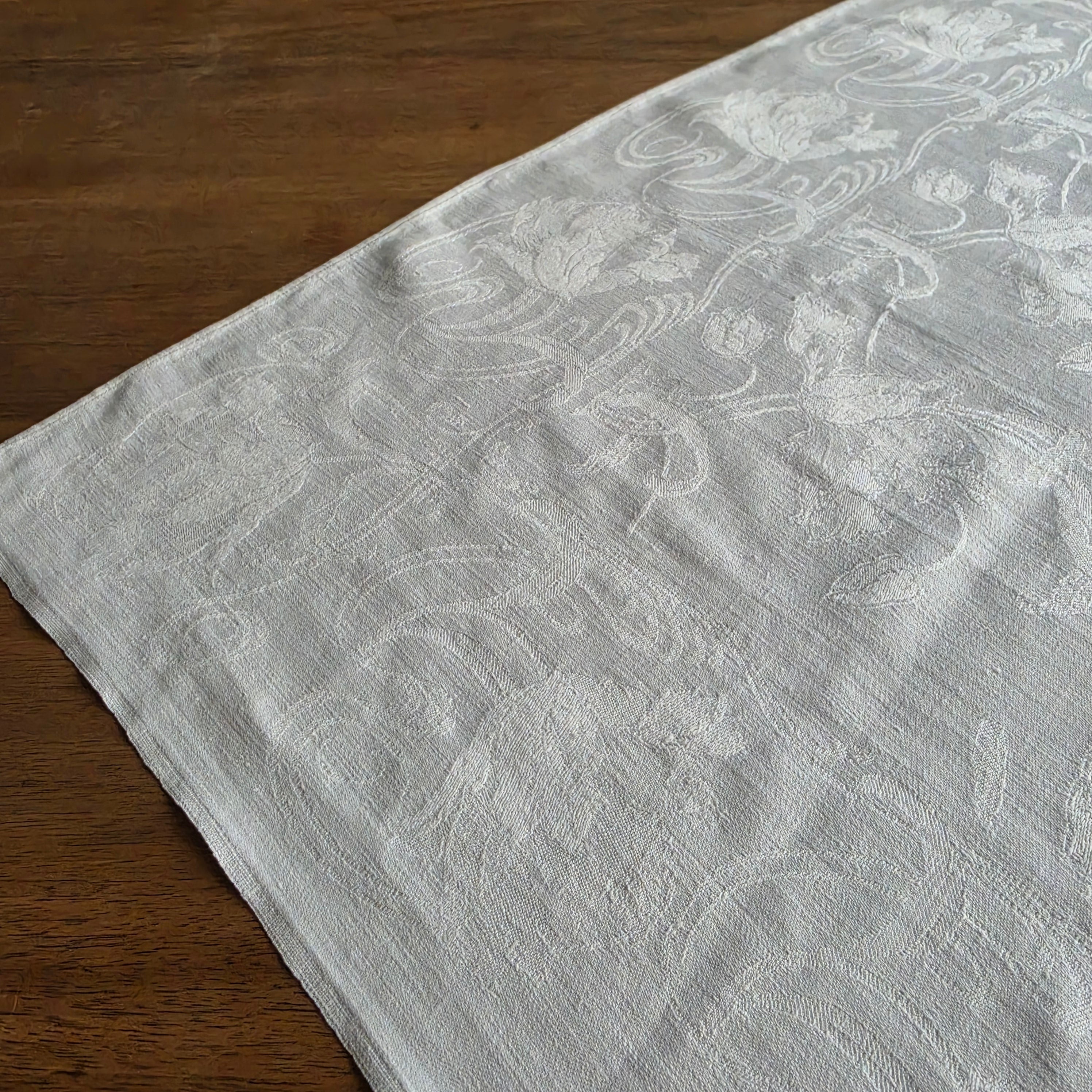 Antike Damast-Serviette - Mitteldecke mit kunstvollem Jugendstil-Muster & Monogramm „B“ - 60x65cm
