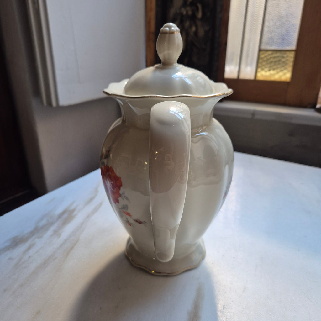 Antike Kaffeekanne Elfenbeinfarbend mit Rosendekor Porzellan VICTORIA
