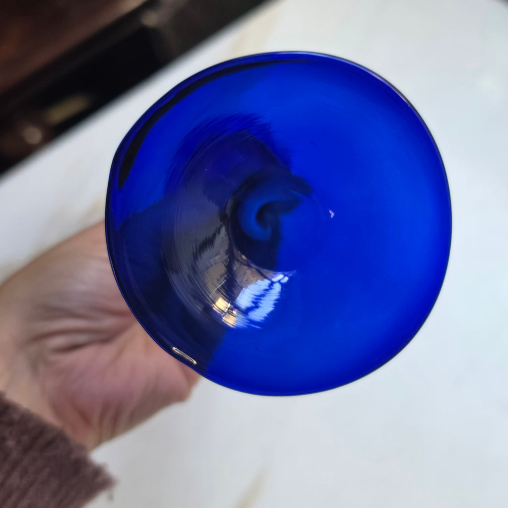 Vintage-Solitärvase - Stielglas in Kobaltblau