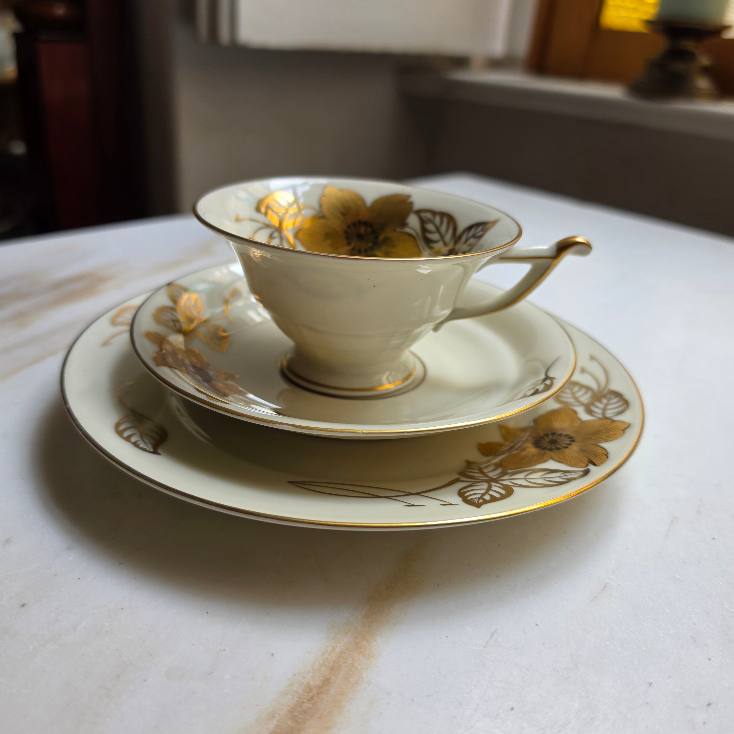 Vintage Alka-Kunst Kronach Kaffeegedeck 3-teilig – Goldblumen & Elfenbein-Porzellan (ca. 1950er)