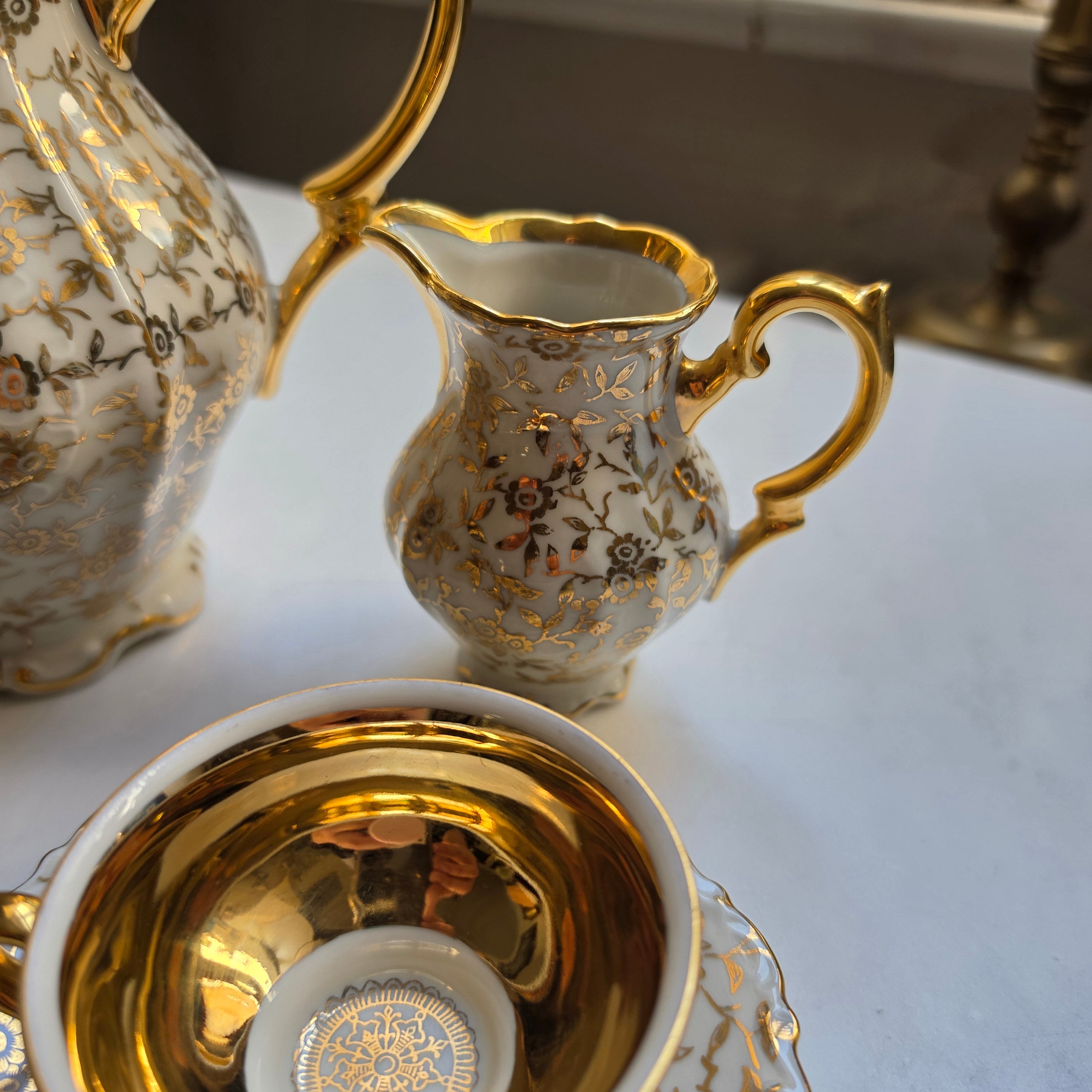 Mitterteich Bavaria Porzellan Tee-/Kaffeeset – Echte Glanzvergoldung mit Barock-Blumenmuster Set