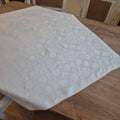 Antike Jugendstil Serviette/Mitteldecke weiß 83x95cm Damast leichte gelbe Flecken