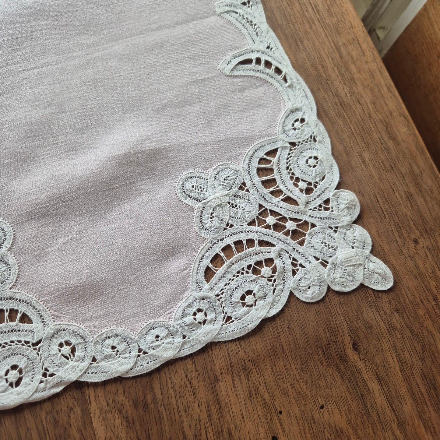 2x Antike rosa Tischläufer Tischdecken Läufer geklöppelt Jugendstil 85x30cm