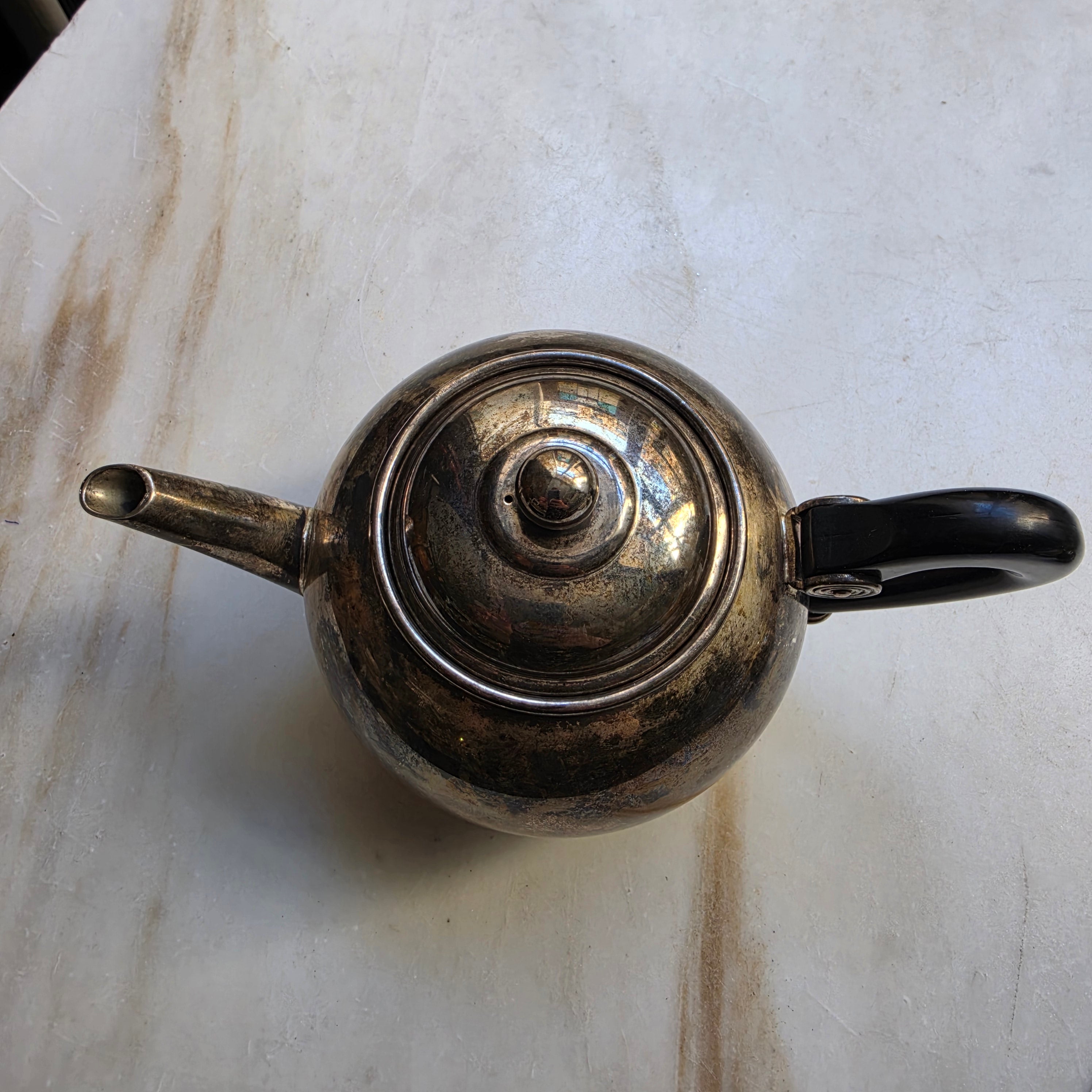 Antike Teekanne Metall im Art Deco Stil - zum Aufpolieren