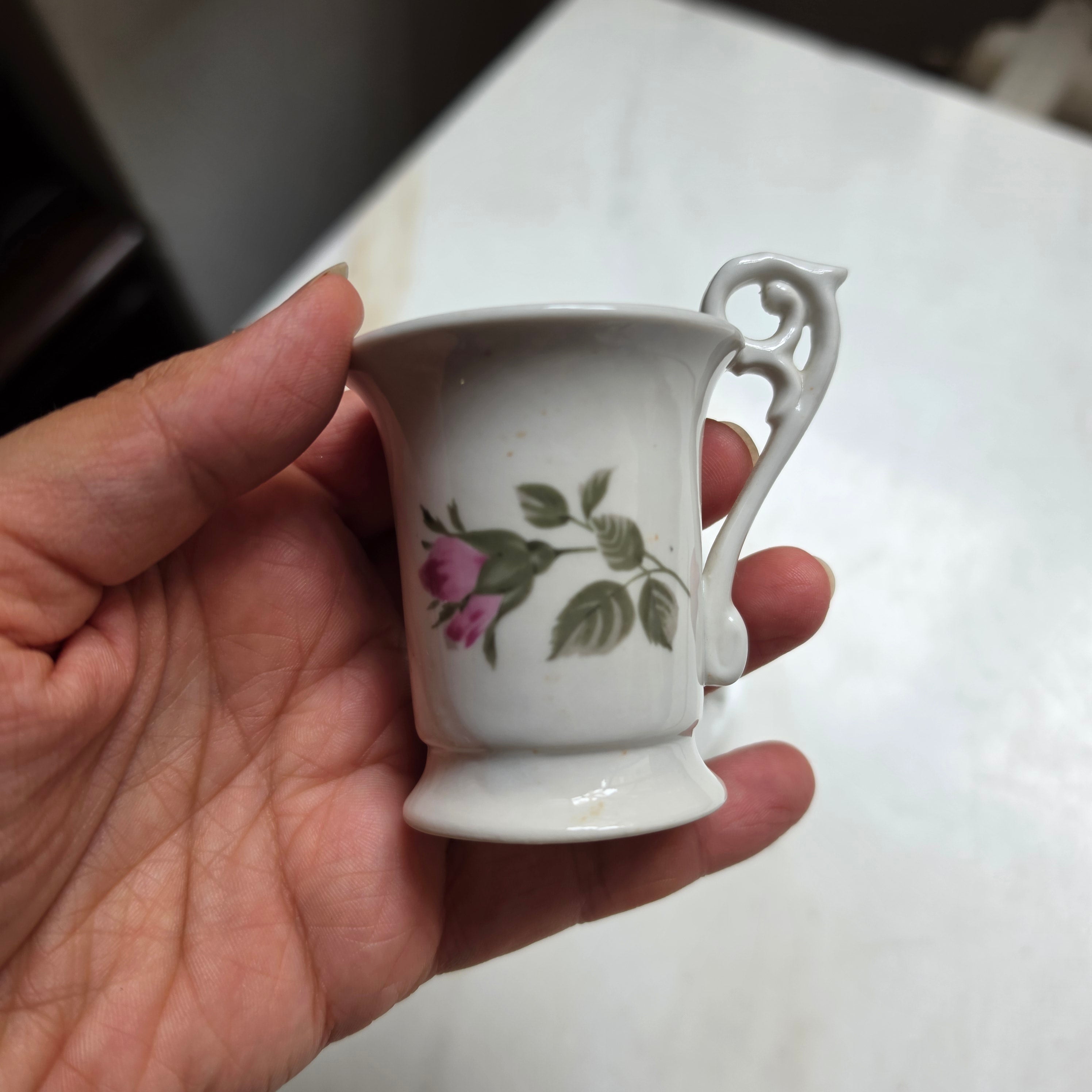 Vintage Kahla Mokkatasse mit Untertasse – Feines Porzellan mit Rosa Rosendekor