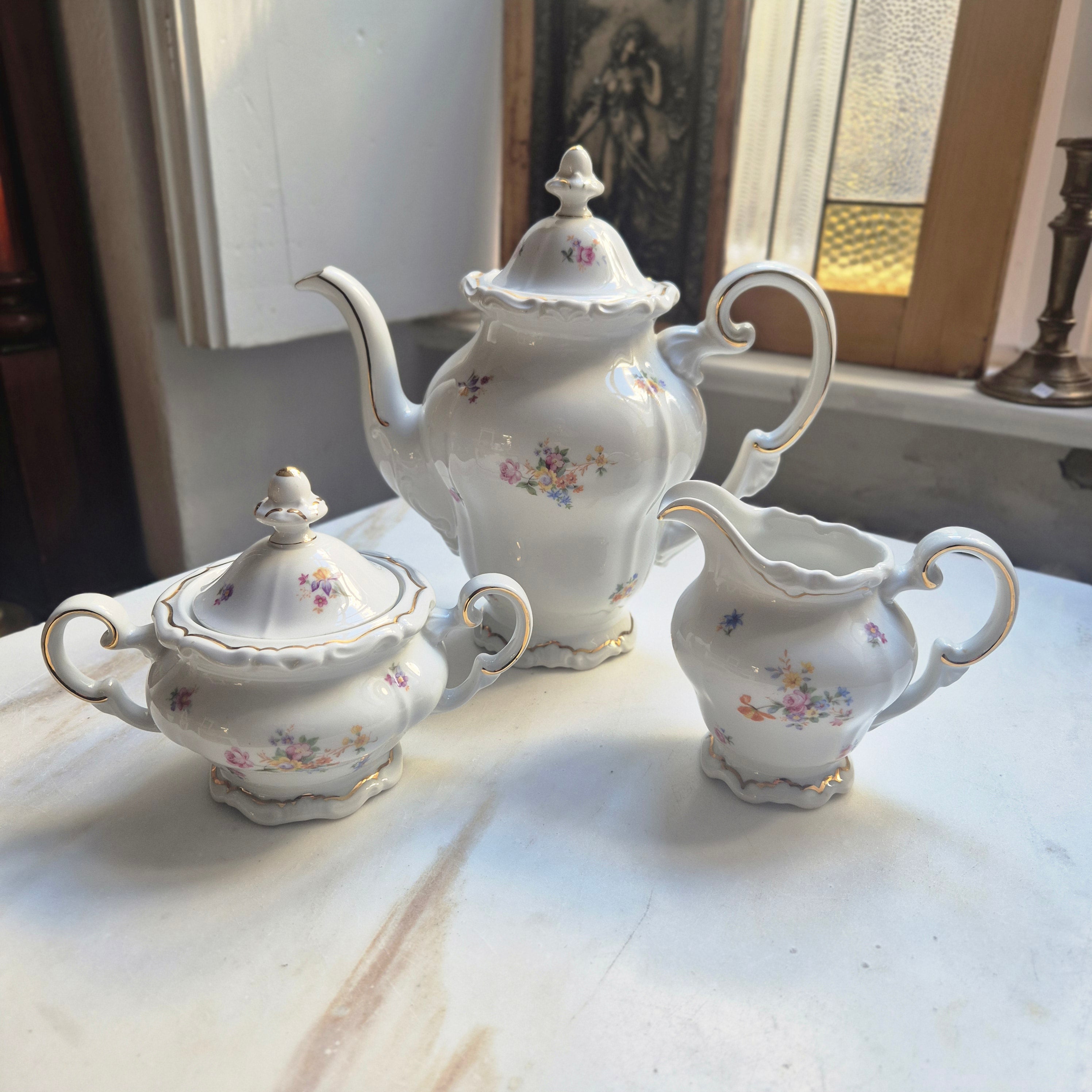 3- Teiliges Weimar Porzellan Kaffee oder Teegedeck