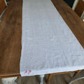 Handgewebter Vintage-Tischläufer aus Leinen mit Rosen-Monogramm 43x137cm