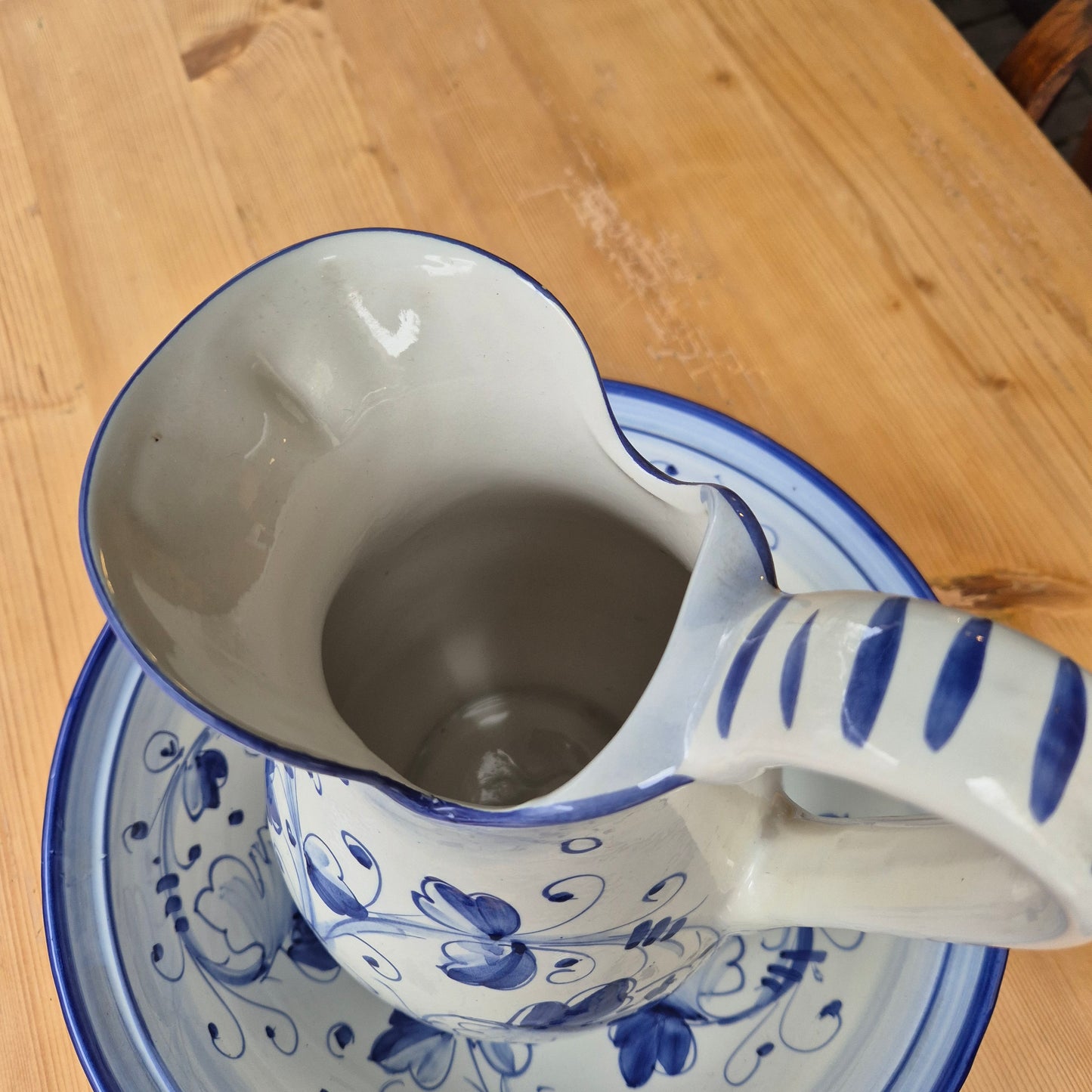 Vintage Krug mit Waschschüssel Keramik blau weiß