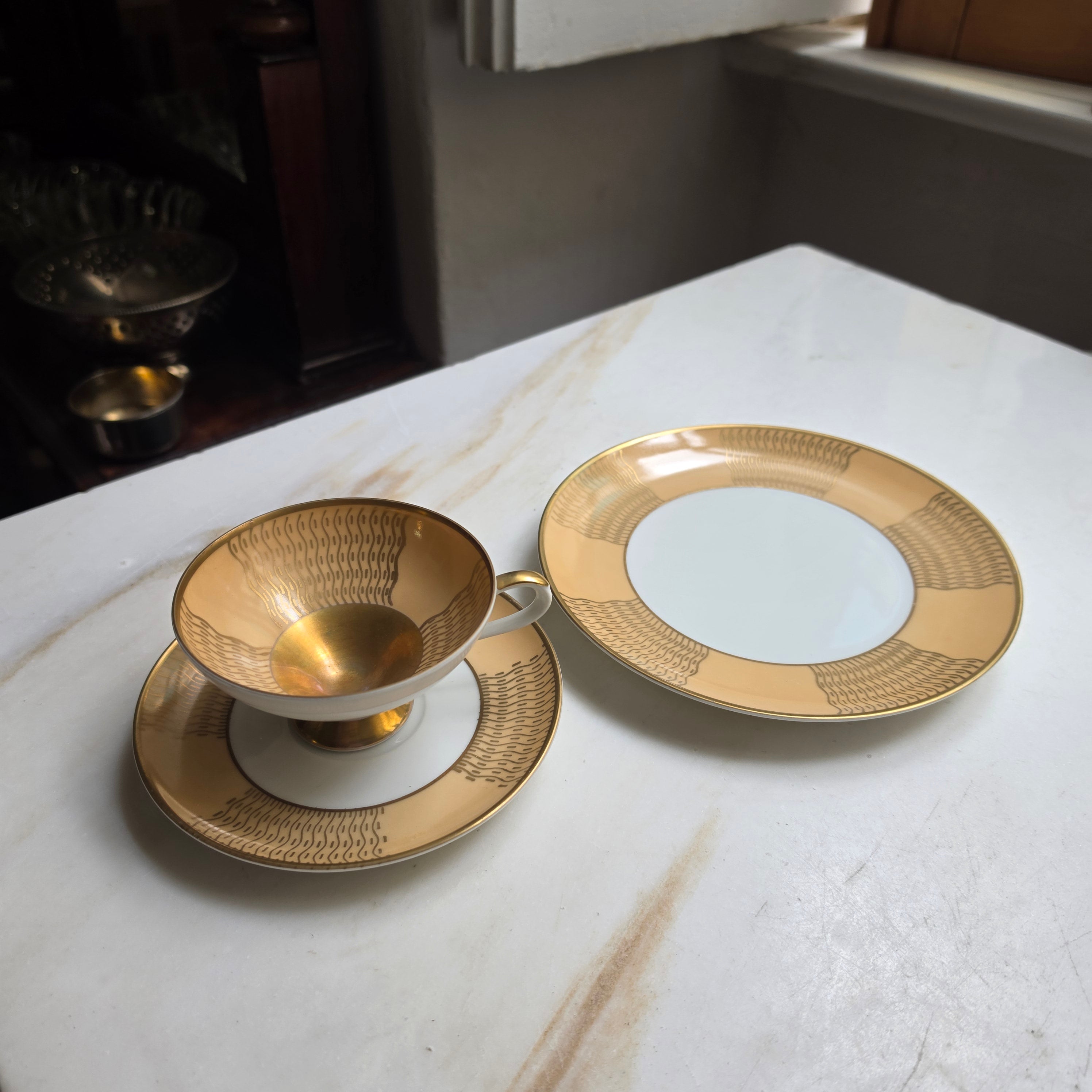 Elegantes Vintage Bavaria Porzellan Kaffeeset - Gold-Beige mit Wellenmuster - 3-teilig