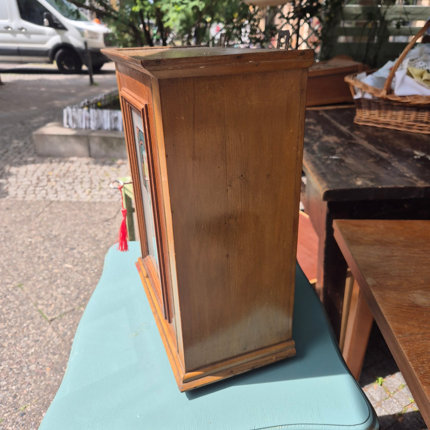 Jugendstil kleines Hängeschränkchen mit originalem Glas Medizinschrank Badschrank Flurschrank