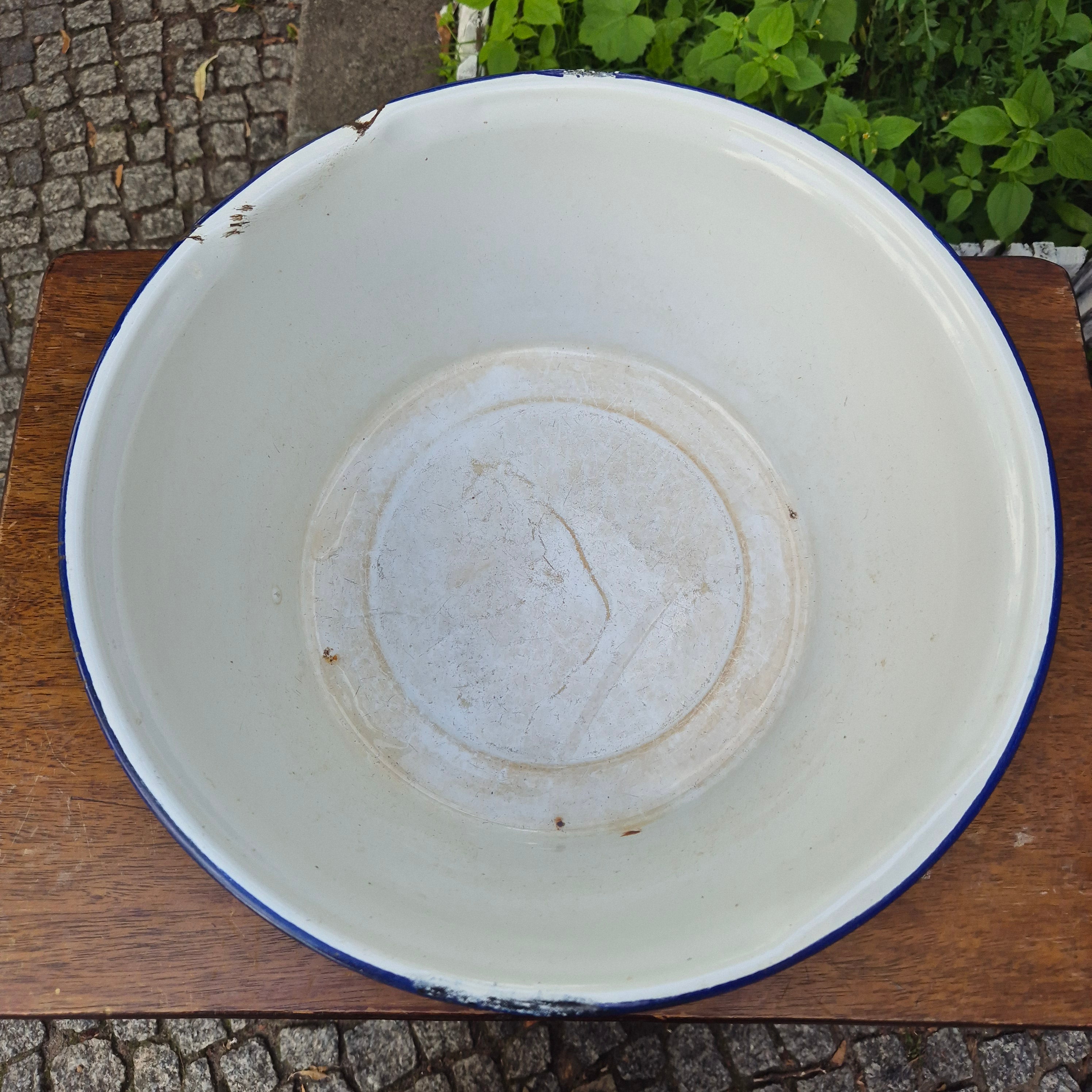 Große alte Waschschüssel Emaille weiß blau