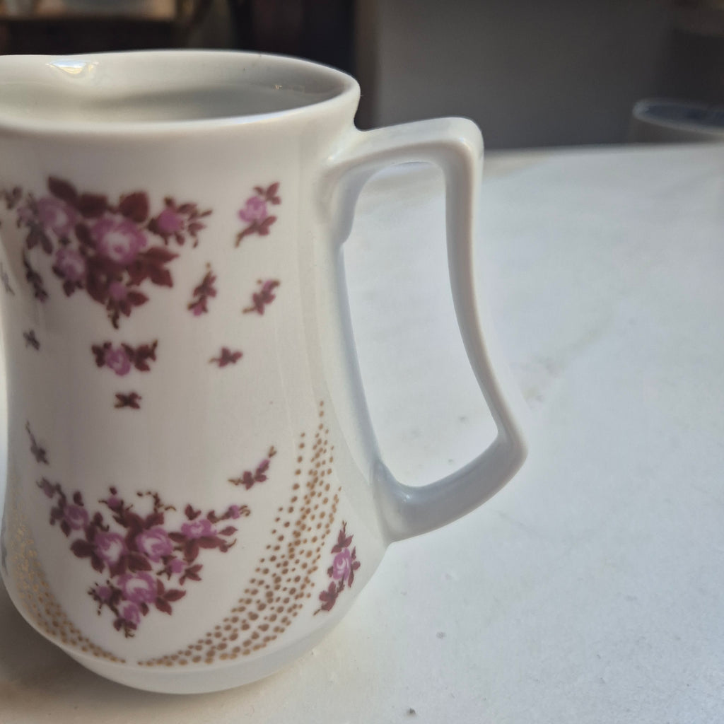 Antikes kleines Milchkännchen von Jlmenau GDR Porzellan Germany