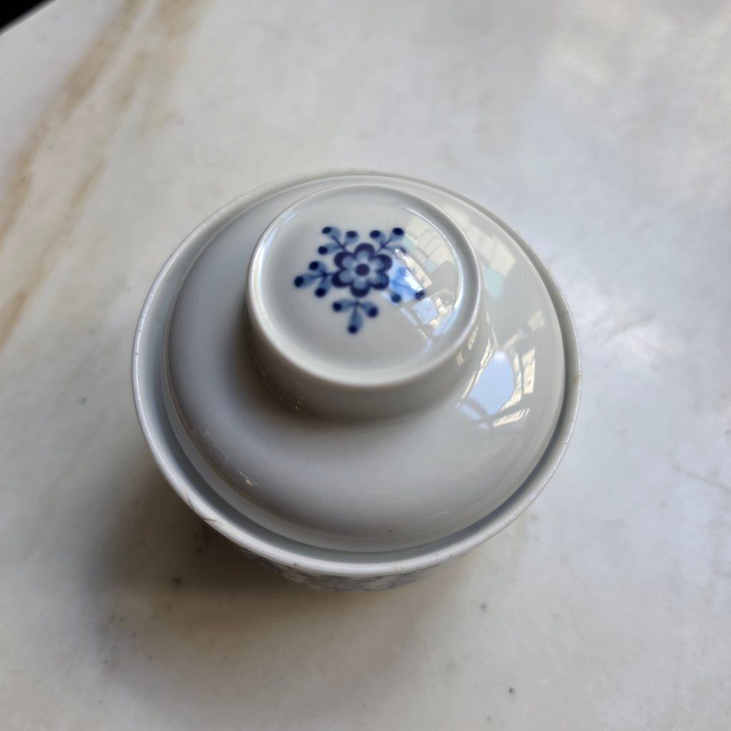 Vintage Henneberg Porzellan Zuckerdose blau weiß Blumendekor