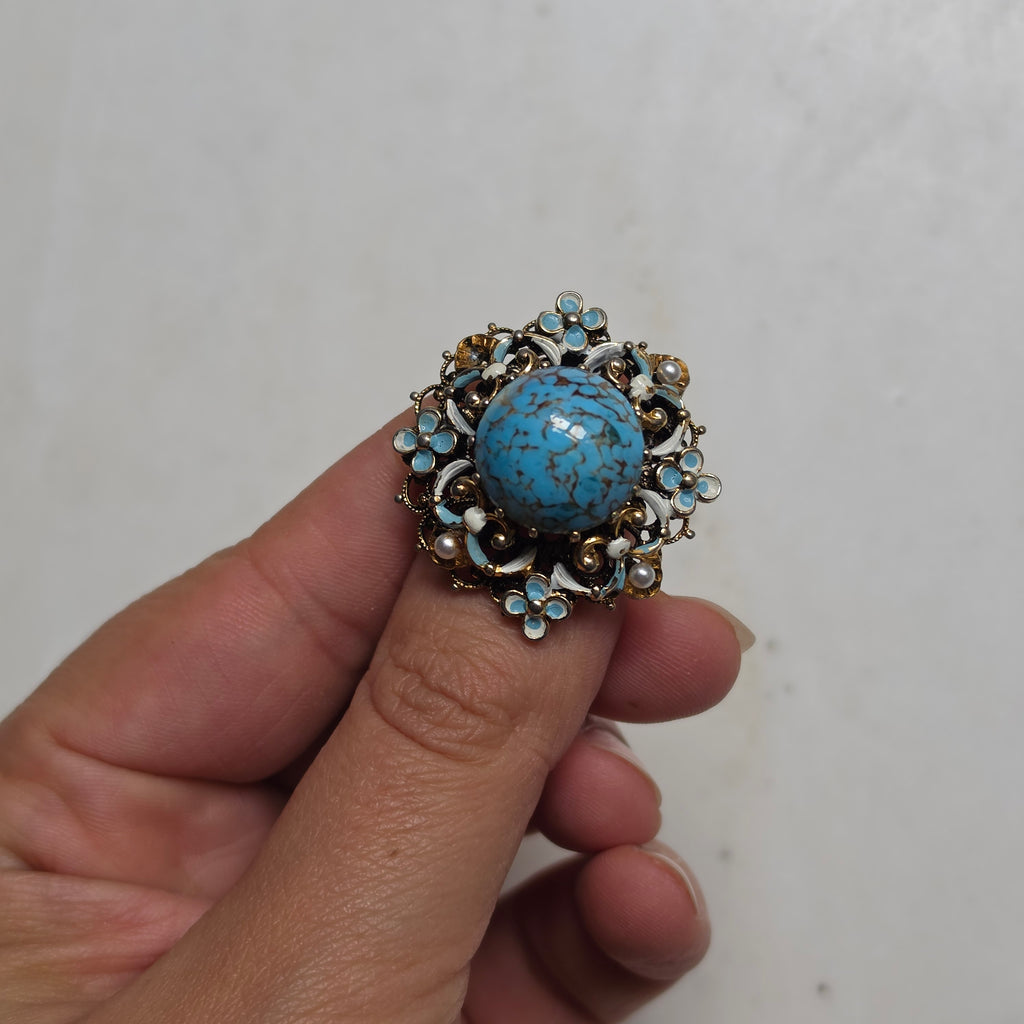 Vintage-Stil Brosche mit Türkis-Imitat, Emaille und Perlen