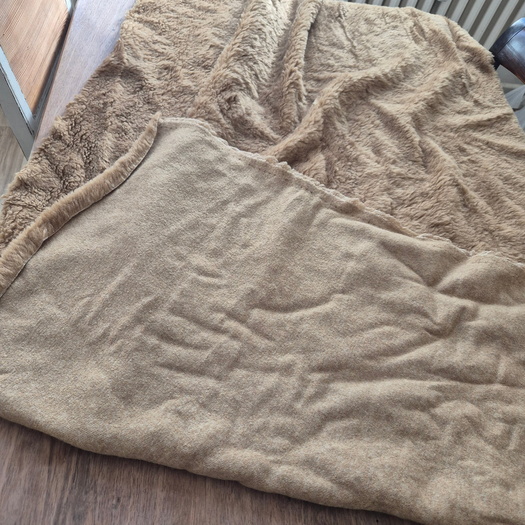 Vintage Futterfell Stoffrest Kunstfell braun 102x 165cm kuschelig