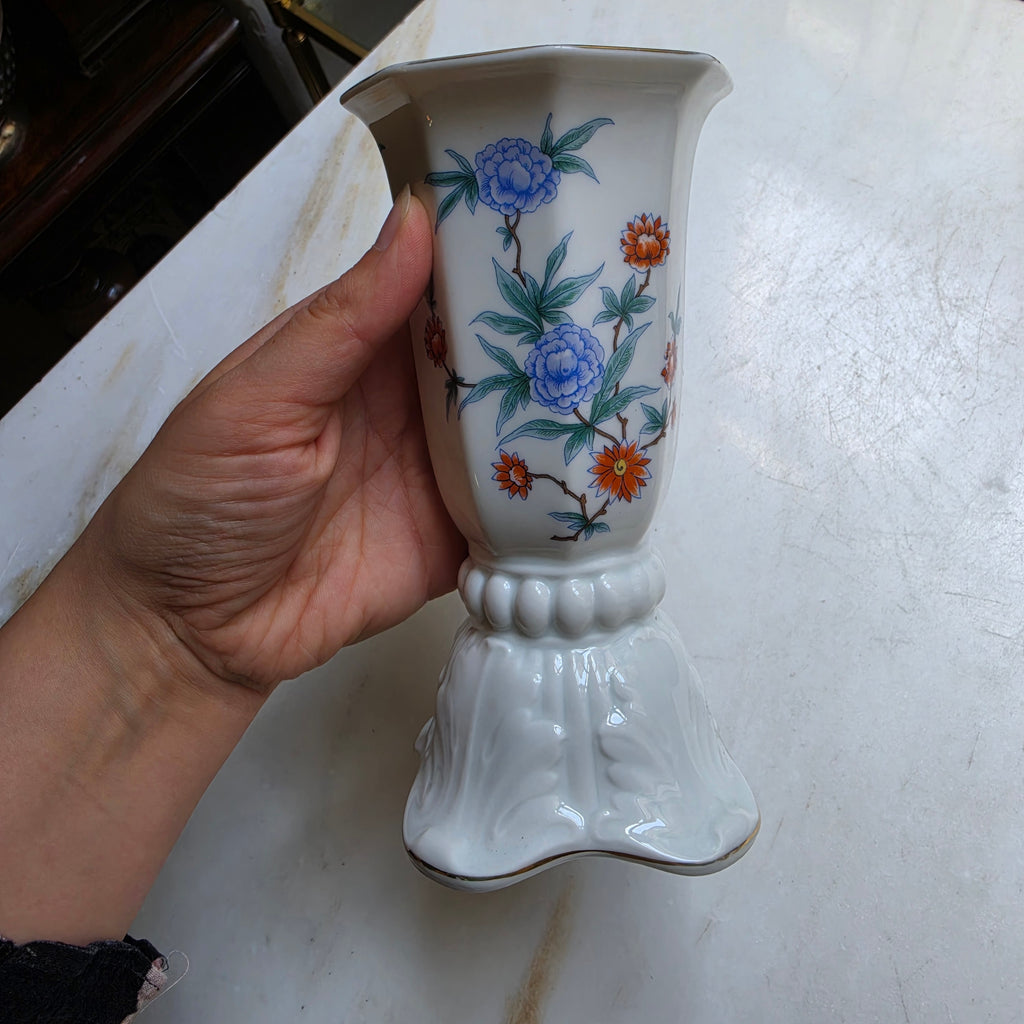 Vintage Rosenthal Porzellanfuß-Vase – Modell Ph. Rosenthal mit floralem Dekor
