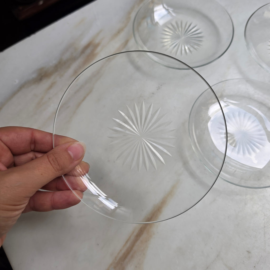 4x Vintage Glas Teller - Tellerchenmit Sternschliff - Sonnenschliff