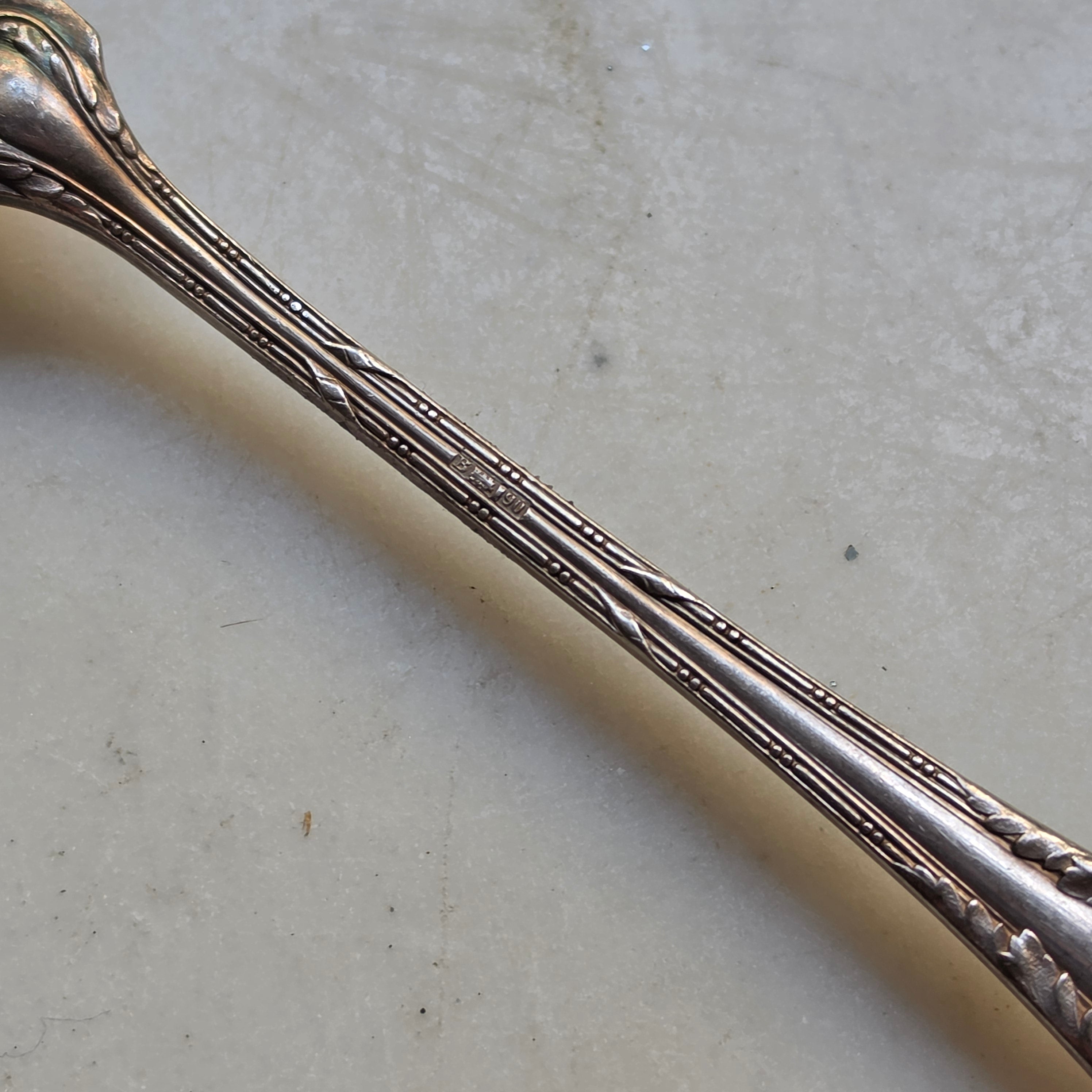 Edles Vintage Fischmesser / Serviermesser – Versilbert (90er Punzierung) mit klassischem Ornament-Dekor