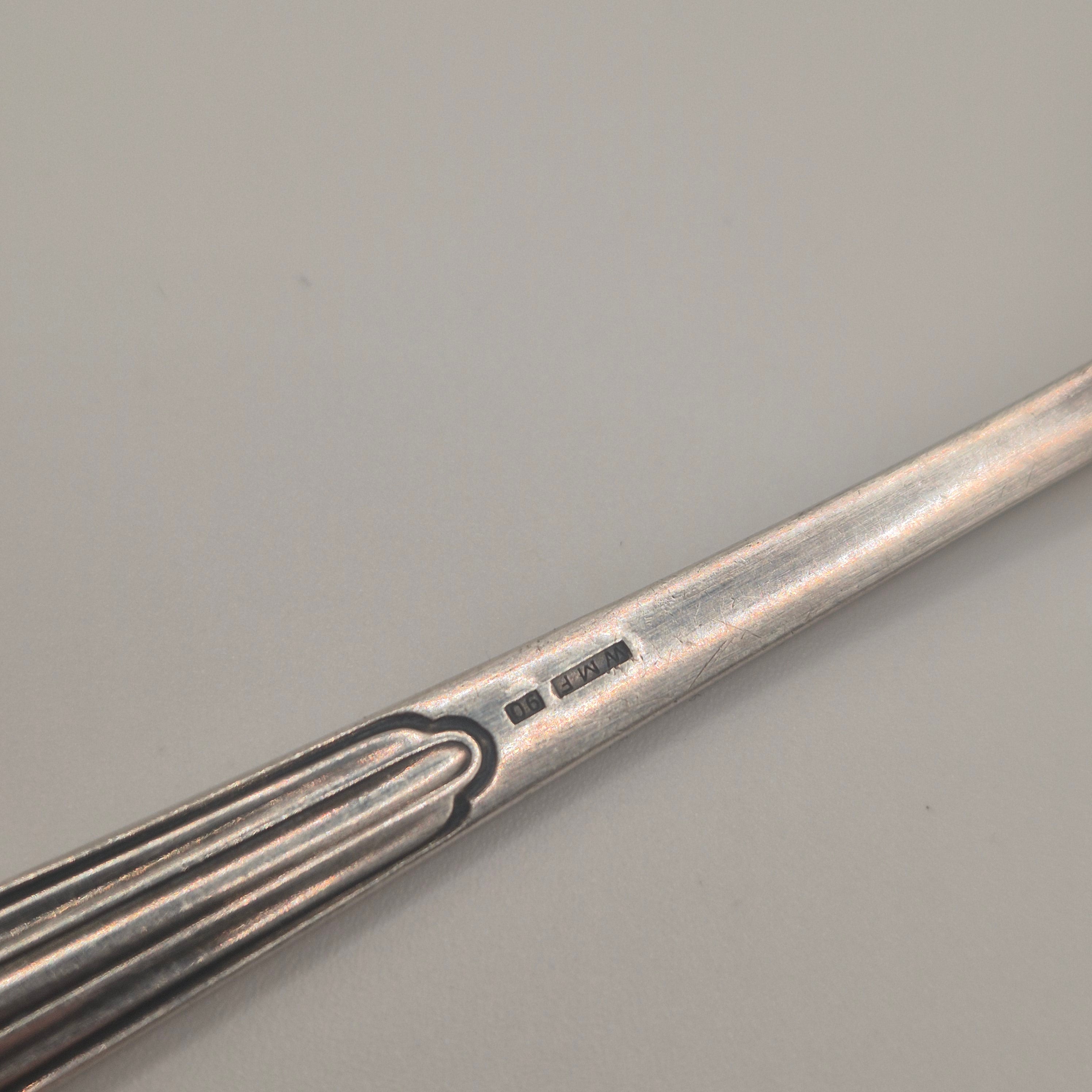 Antike Jugendstil Aufschnittgabel – Silberfarben / Versilbert