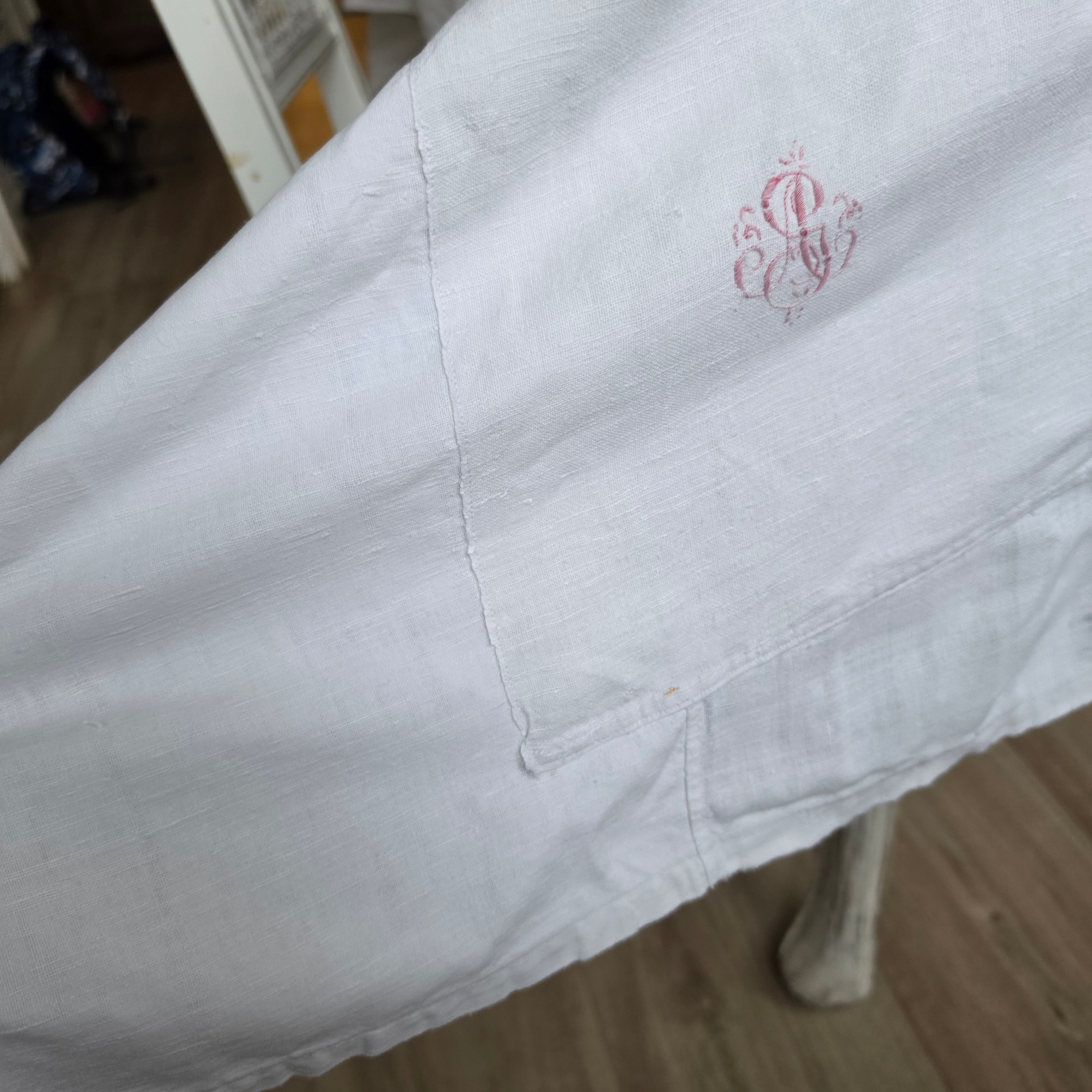 Antike Leinentischdecke mit Monogramm & Charme - Shabby Chic - Wabi-Sabi - 215x140cm