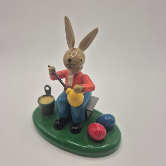 Charmante Erzgebirge-Stil Osterhasen-Figur aus Holz – Liebevoll Handbemalt