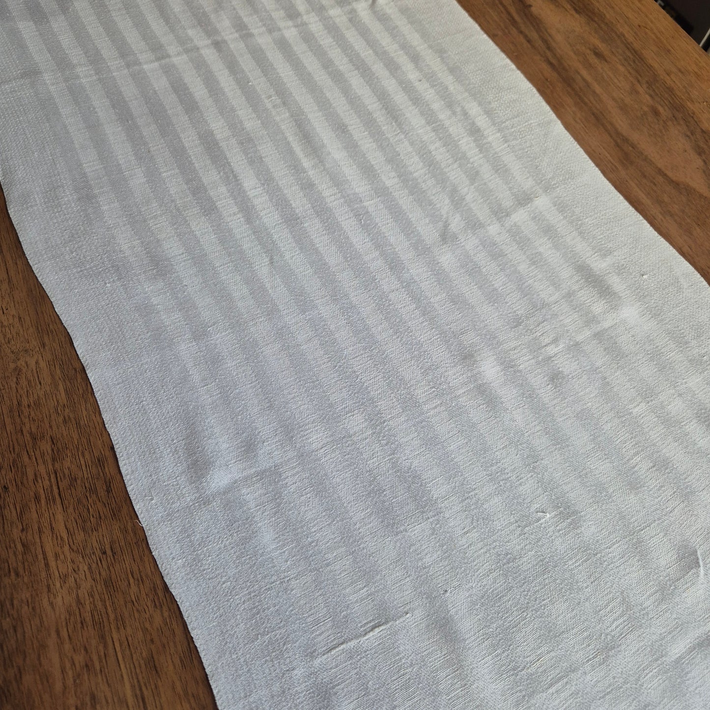 Antikes Leinen Geschirr-& Küchentuch Monogramm H.I. 140x 43cm