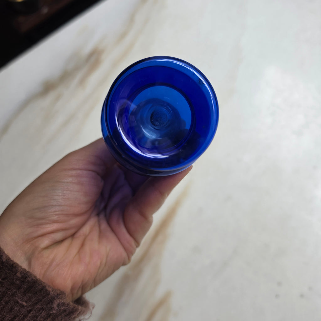 Eleganter Vintage Solitär-Vase aus kobaltblauem Glas – Mundgeblasen mit gewelltem Rand