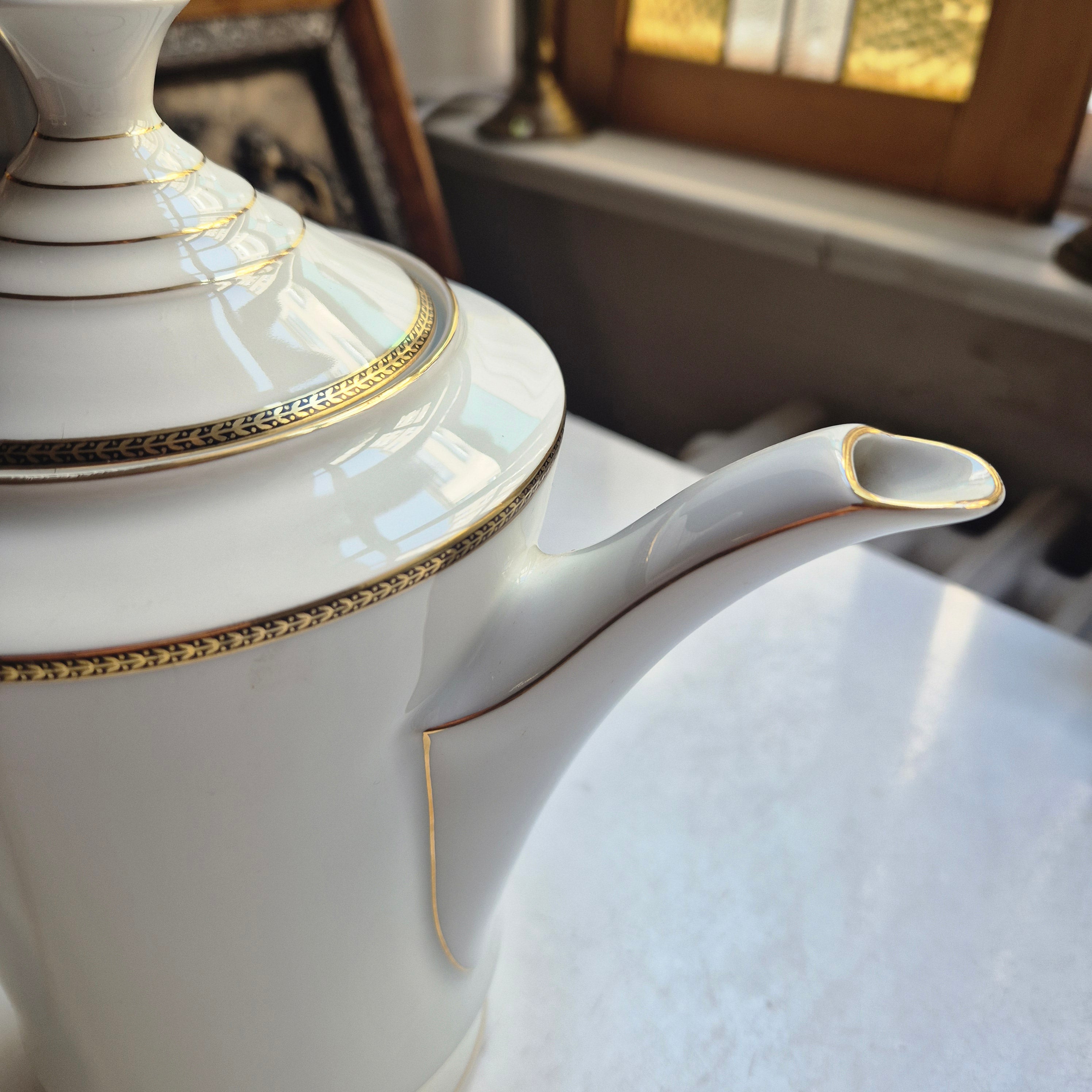 Große Kaffeekanne Porzellan mit Goldrand - Schönwald Bavaria