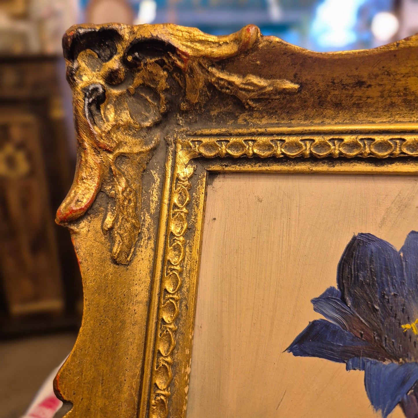 Altes gerahmtes Blumenbild blauer Enzian im Barock Stil Ölmalerei